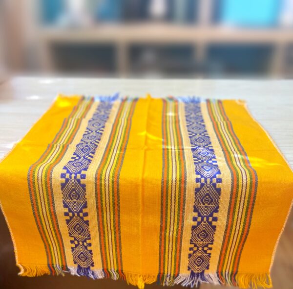 serviette artisanal jaune